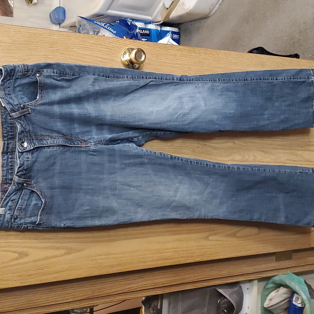 Aura by wrangler woman's jeans